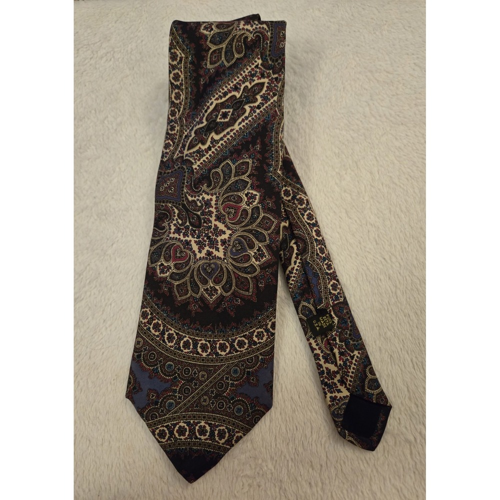 Vintage Etienne Aigner Mens 100% Silk Geometric Paisley Necktie Classic Navy USA